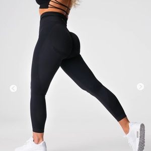 BRAND NEW NVGTN black seamless 2.0 leggings